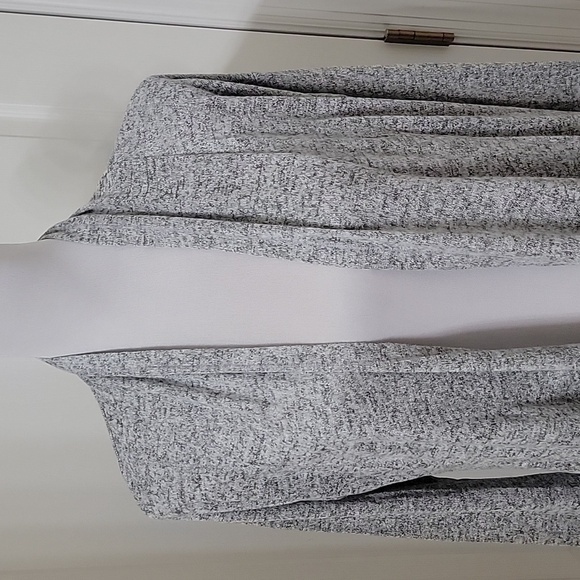 So Size S Marled Gray Knit Open Front Waterfall Cardigan Sweater, GUC - Picture 2 of 11